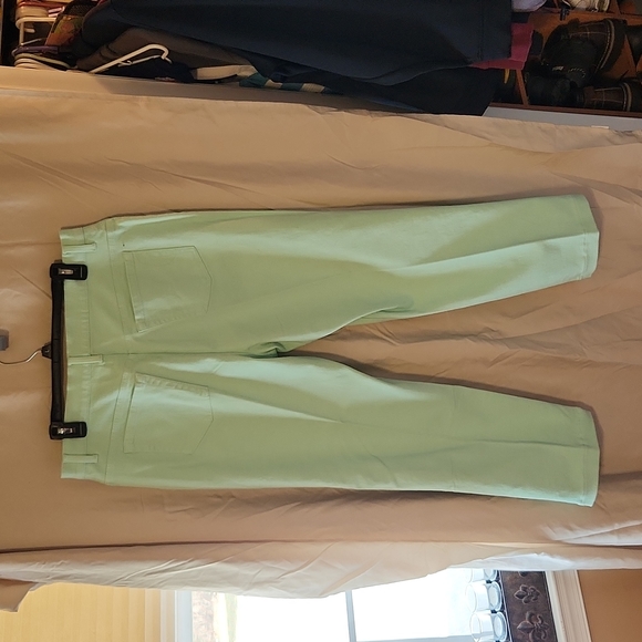 Gloria Vanderbilt mint green jeans. Size 14 - Picture 3 of 3
